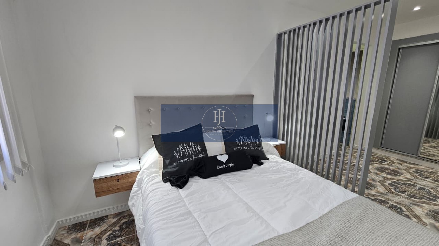 Venta departamento un ambiente Plaza Colon